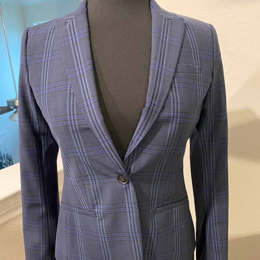 Banana Republic blazer classic fit size 2
